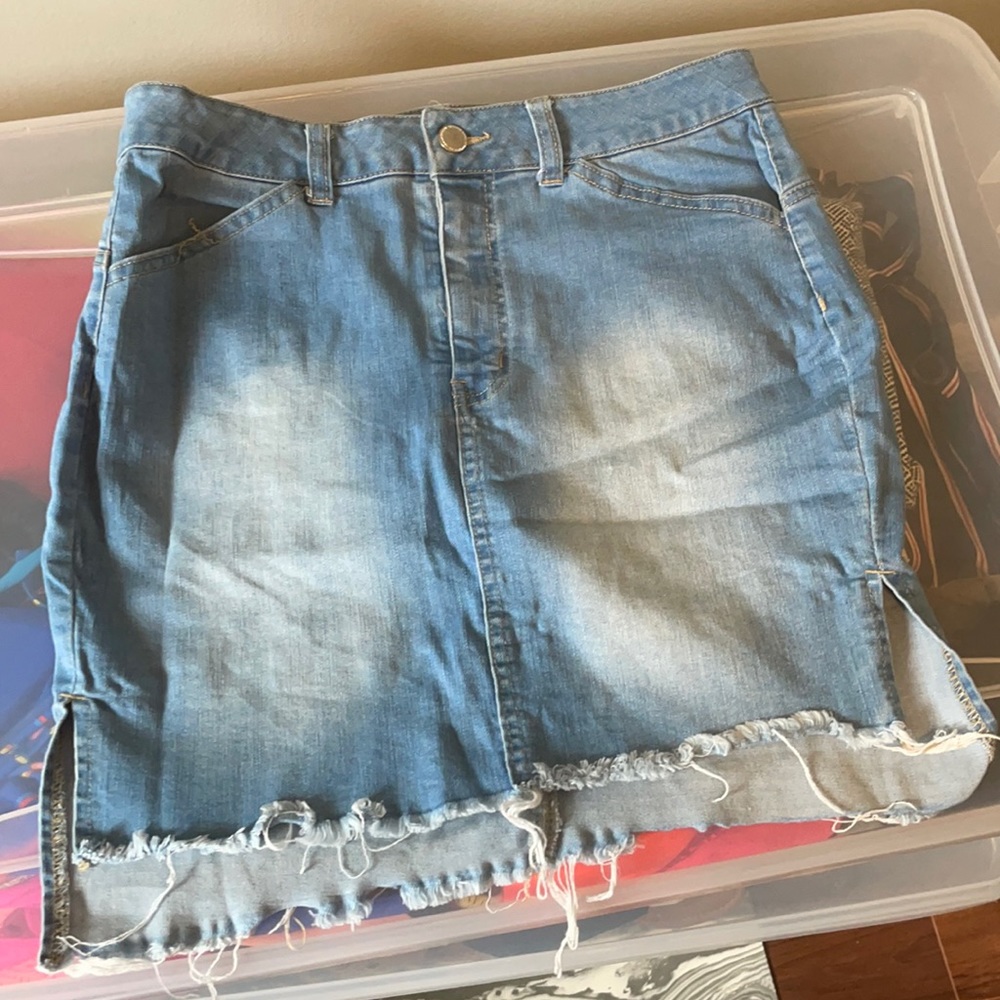 Denim mini skirt